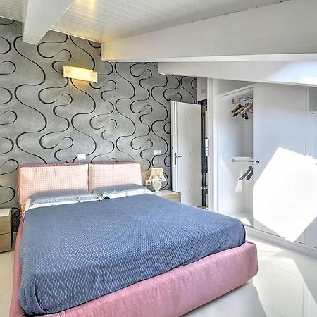 Agropoli Apartment Sleeps 4 Air Con Wifi Eksteriør billede